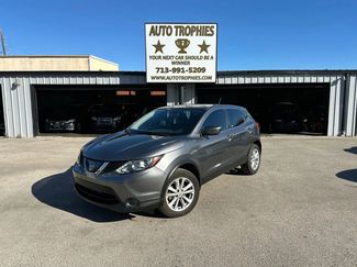 Used 2018 Nissan Rogue Sport S w/ S Appearance Package FWD video 1