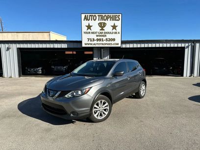 Used 2018 Nissan Rogue Sport S w/ S Appearance Package