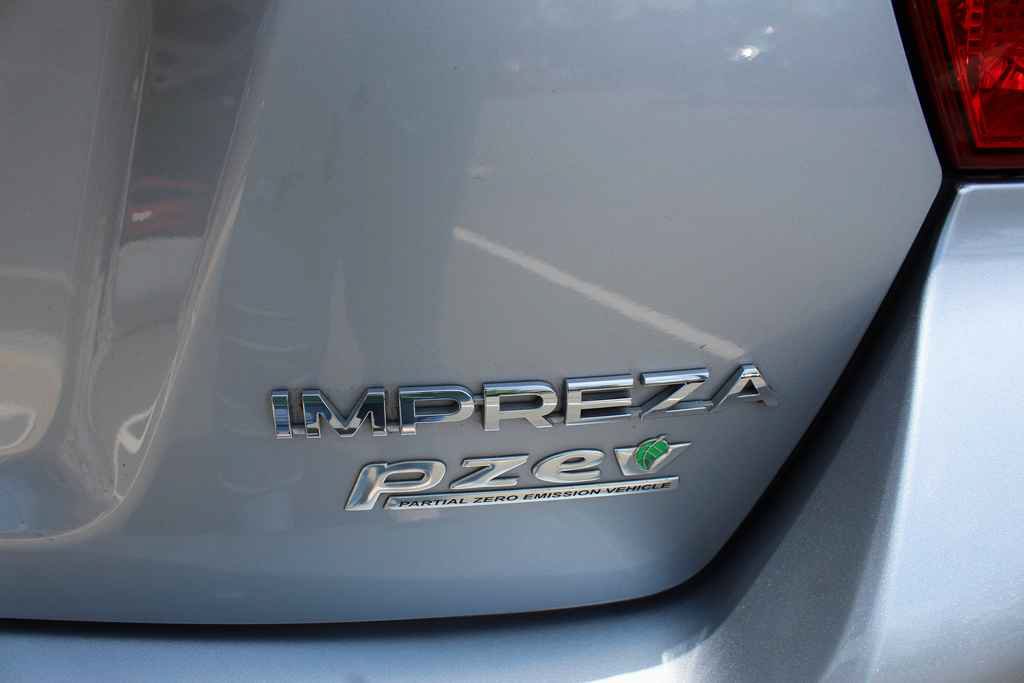 Used 2014 Subaru Impreza 2.0i Premium AWD/4WD image 8
