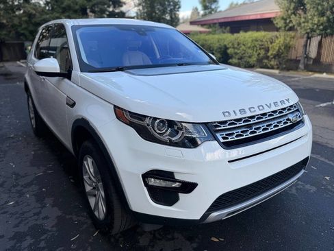 Used 2019 Land Rover Discovery Sport HSE image 5