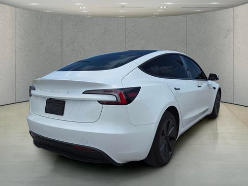 Used 2025 Tesla Model 3 Long Range RWD image 5
