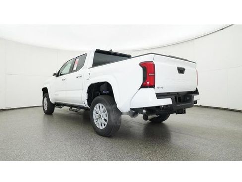 New 2026 Toyota Tacoma SR5 AWD/4WD image 21