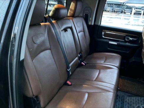 Used 2015 RAM 3500 Laramie Longhorn image 19