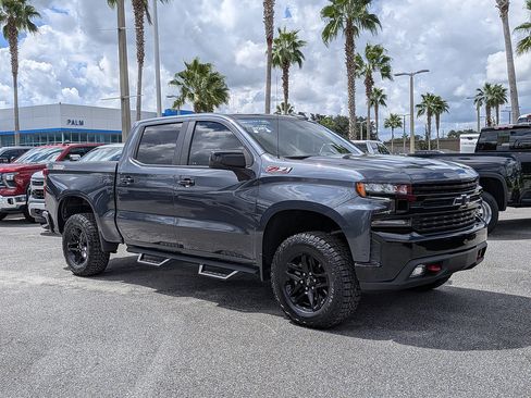 Certified 2021 Chevrolet Silverado 1500 LT Trail Boss AWD/4WD image 1
