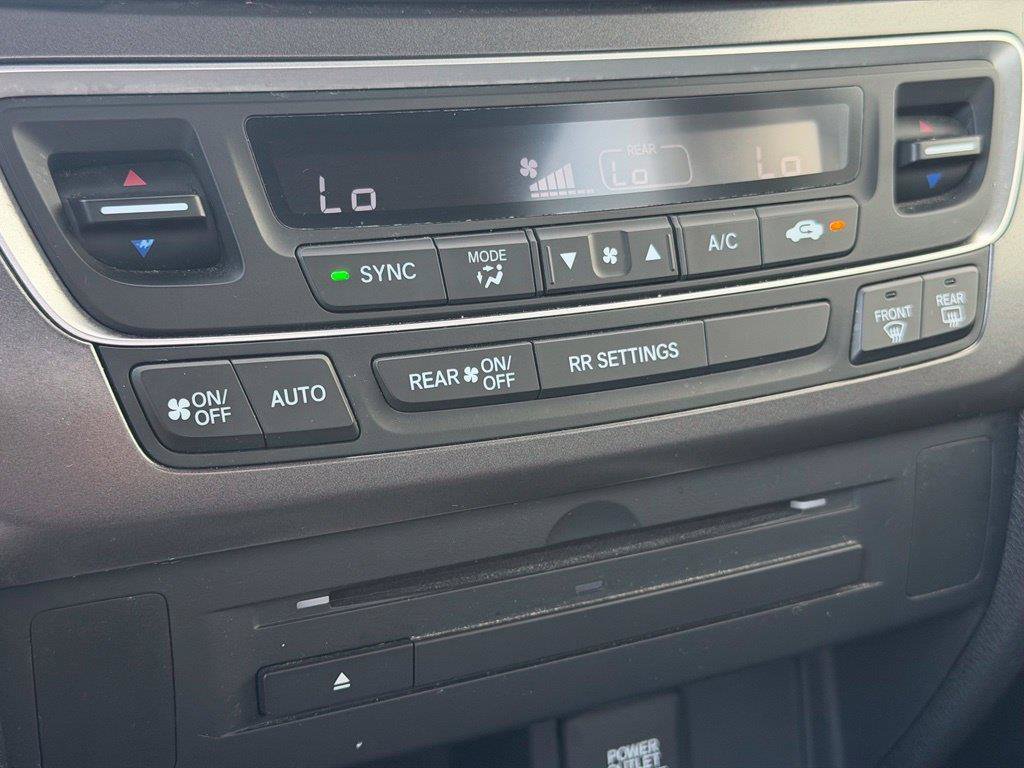 Used 2018 Honda Ridgeline Sport image 24
