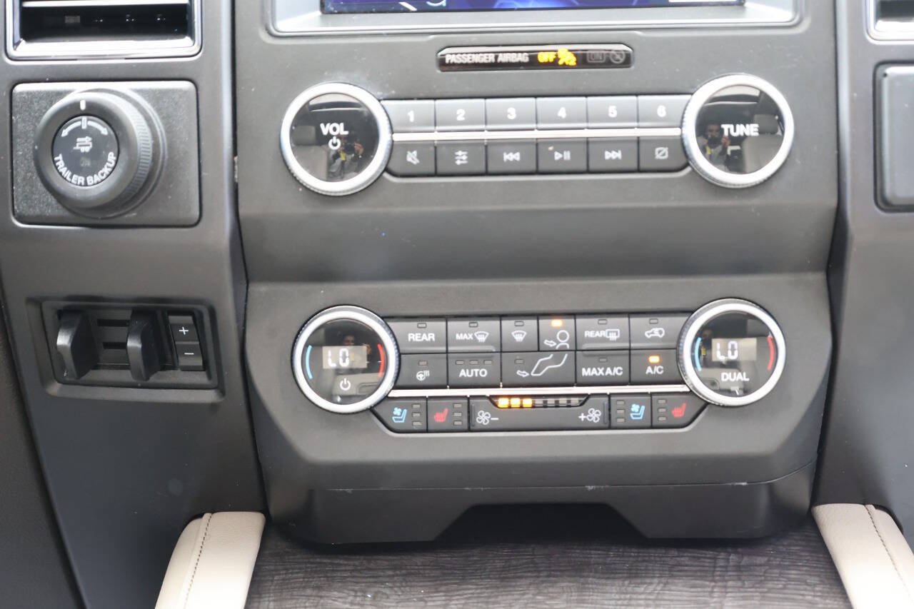 Used 2021 Ford Expedition Max Limited AWD/4WD image 22