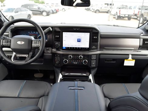 New 2026 Ford F250 Platinum AWD/4WD image 5