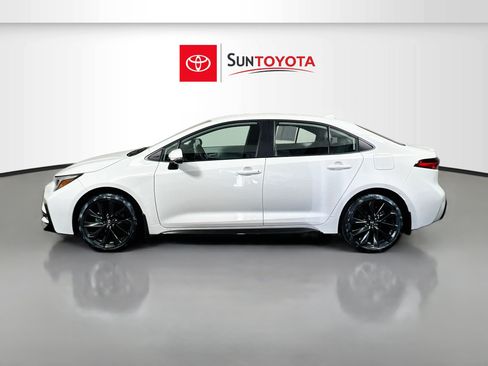 Used 2026 Toyota Corolla SE FWD image 6