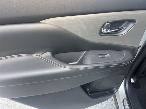 Used 2015 Nissan Murano Platinum w/ Platinum Technology Package image 28