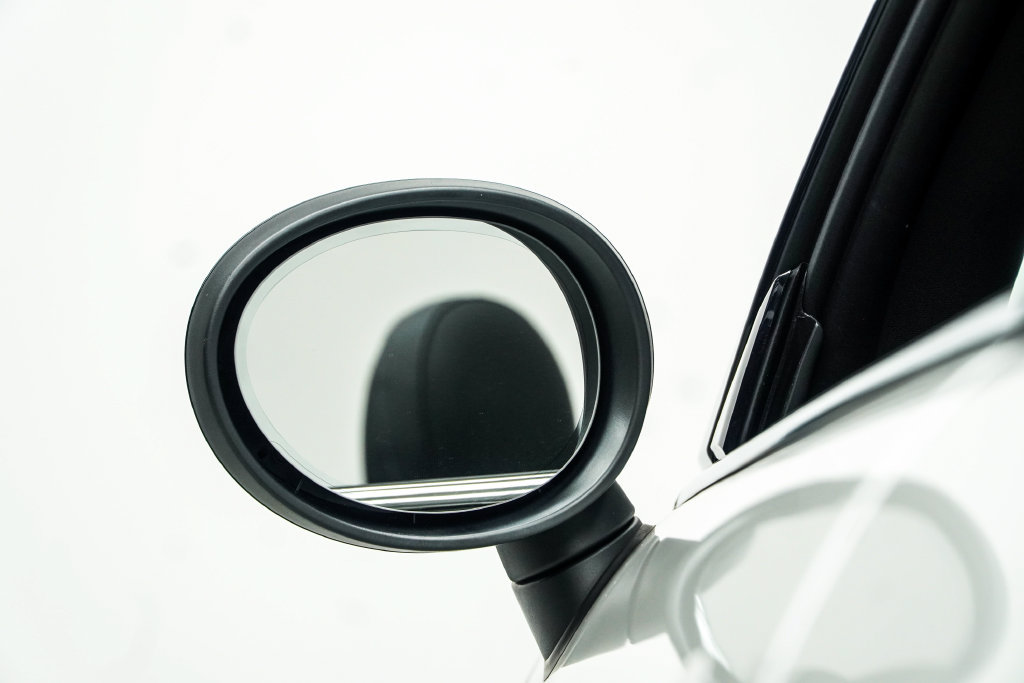 Used 2023 MINI Cooper S FWD image 21