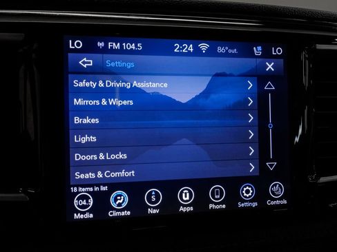Used 2020 Chrysler Pacifica Limited FWD image 46