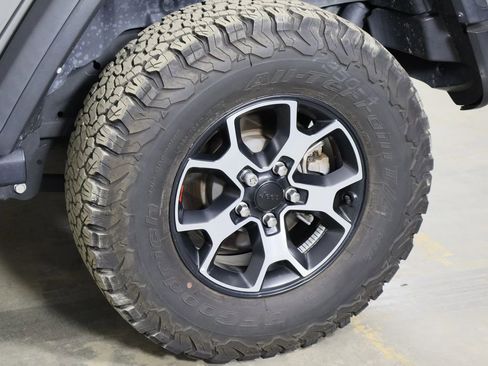 Used 2022 Jeep Wrangler Unlimited Rubicon image 39