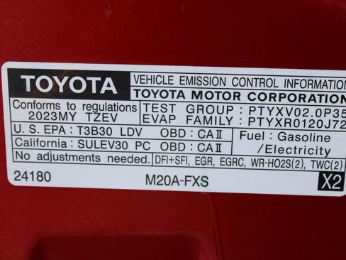 Used 2023 Toyota Prius Prime FWD image 40