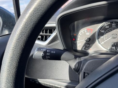 Used 2021 Toyota Corolla LE image 17