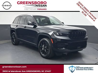 Used 2025 Jeep Grand Cherokee Altitude