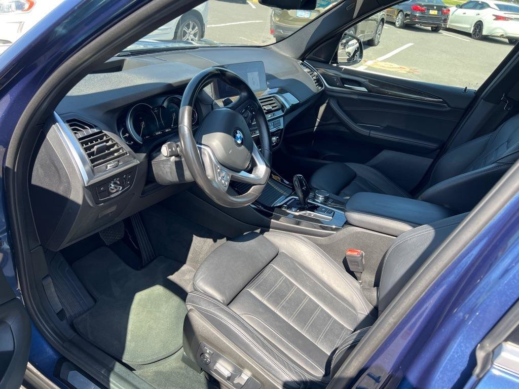 Used 2018 BMW X3 xDrive30i w/ Premium Package AWD/4WD image 9
