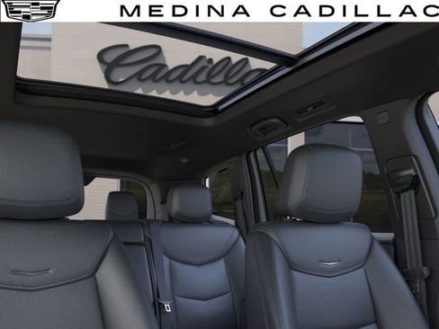 New 2025 Cadillac XT6 Luxury w/ LPO, Floor Liner Package image 25