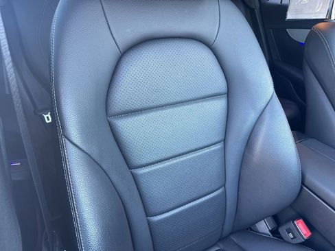 Used 2023 Mercedes-Benz GLC 300 4MATIC Coupe image 67