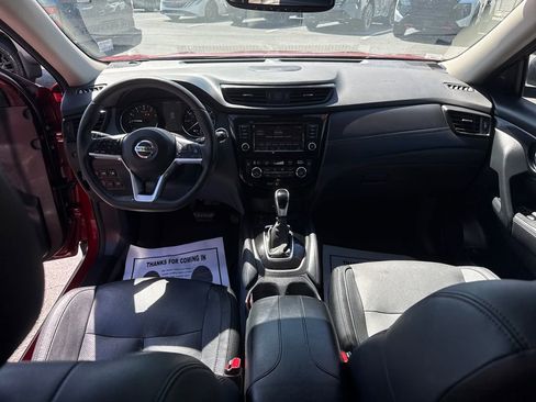 Used 2020 Nissan Rogue SL FWD image 13