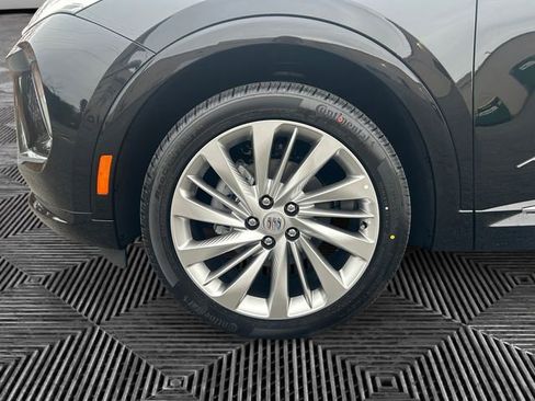 New 2026 Buick Envision Avenir image 14