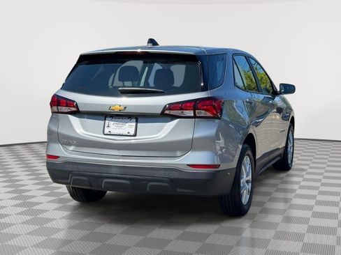 Used 2024 Chevrolet Equinox LS FWD image 4