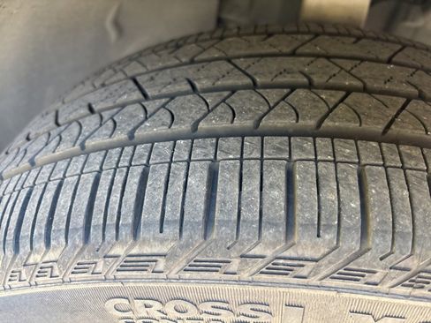 Used 2021 Volvo XC60 T5 Inscription w/ Advanced Package image 2