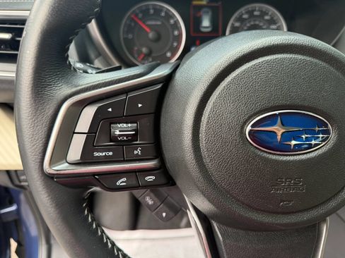 Used 2019 Subaru Ascent Premium AWD/4WD image 18