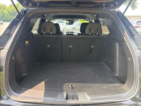 Used 2022 Chevrolet TrailBlazer RS w/ Convenience Package FWD image 27