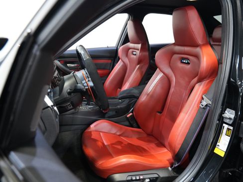 Used 2018 BMW M3 w/ Competition Package RWD image 29