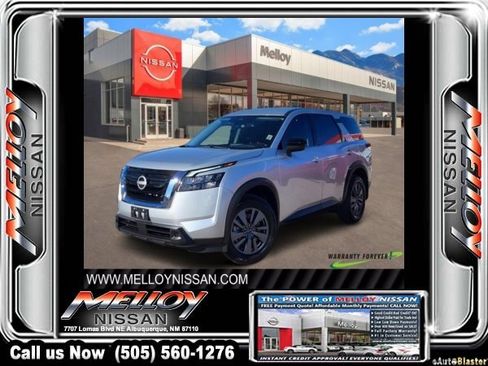 Used 2024 Nissan Pathfinder S w/ Cargo Package image 1