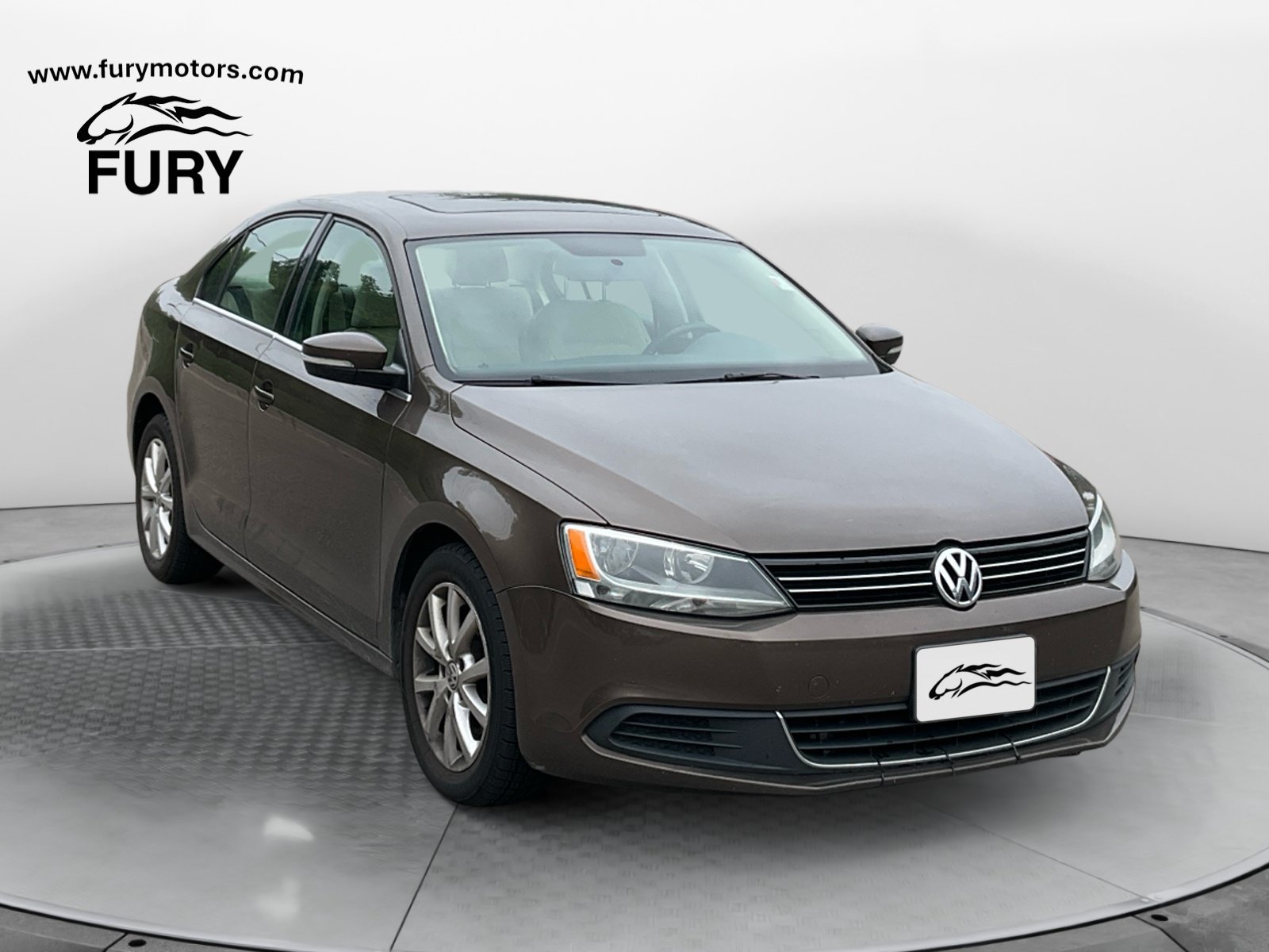 Used 2013 Volkswagen Jetta SE FWD image 1
