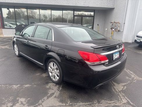 Used 2012 Toyota Avalon Limited image 7