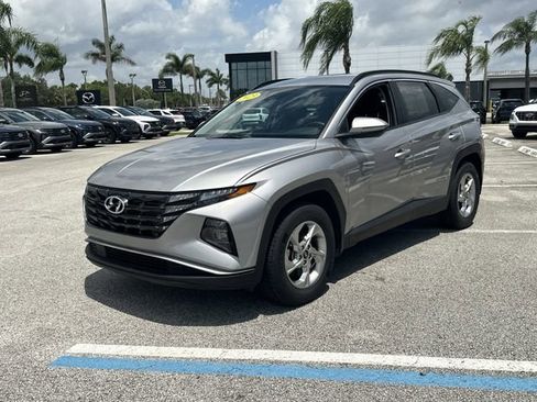 Certified 2023 Hyundai Tucson SEL FWD image 2