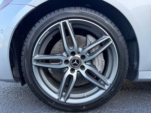 Used 2018 Mercedes-Benz E 300 4MATIC w/ Premium 1 Package image 39