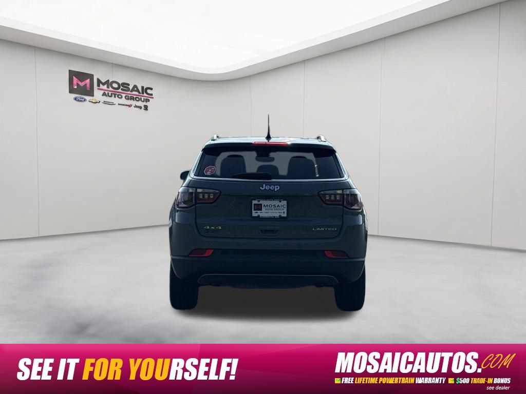 Used 2024 Jeep Compass Limited AWD/4WD image 6