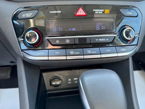 Used 2019 Hyundai Ioniq SEL image 27