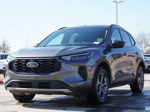 Used 2025 Ford Escape ST-Line AWD/4WD image 3