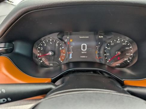 Used 2024 Jeep Compass Limited image 13