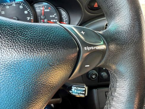 Used 2001 Porsche 911 Carrera image 41