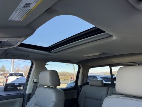 Used 2018 GMC Sierra 1500 SLT w/ SLT Premium Package image 8