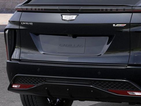 New 2026 Cadillac Lyriq V w/ LPO, Floor Liner Package AWD/4WD image 14