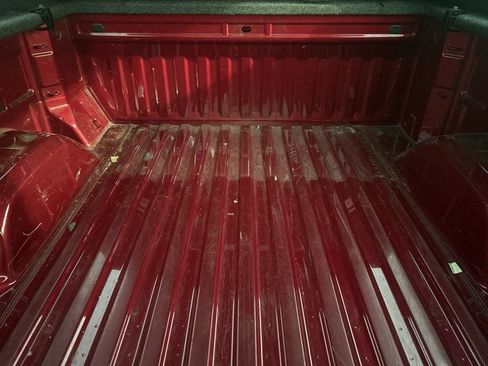 Used 2019 Chevrolet Silverado 1500 LTZ w/ Technology Package image 7