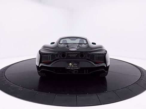 Used 2026 McLaren Artura RWD image 17