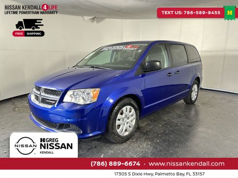 Used 2019 Dodge Grand Caravan SE image 6
