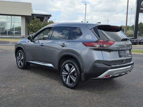 Used 2023 Nissan Rogue Platinum w/ Platinum Premium Package FWD image 7