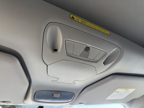 Used 2016 Ford Transit Connect XL FWD image 17