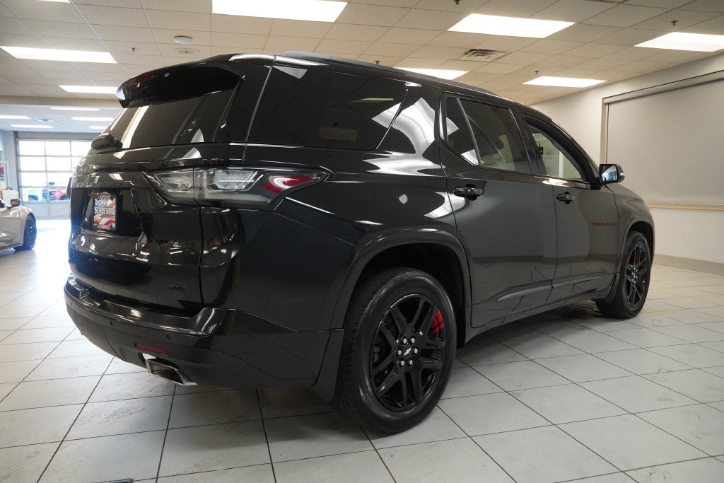 Used 2021 Chevrolet Traverse Premier w/ Redline Edition AWD/4WD image 20