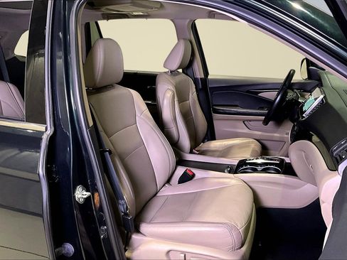 Used 2020 Honda Pilot Elite image 30