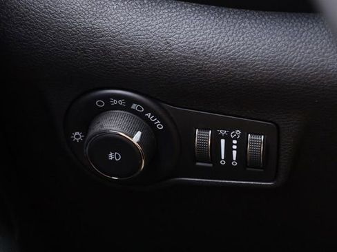 Used 2024 Jeep Compass Trailhawk AWD/4WD image 19
