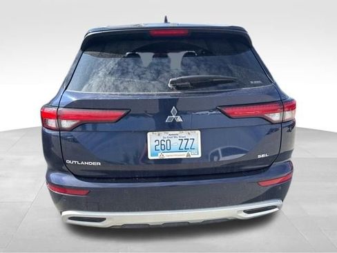 Used 2024 Mitsubishi Outlander SEL AWD/4WD image 5